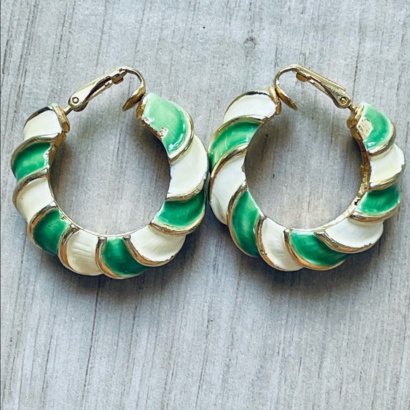 VTG Kenneth Jay Lane Clip Earrings - Picture 3 of 4